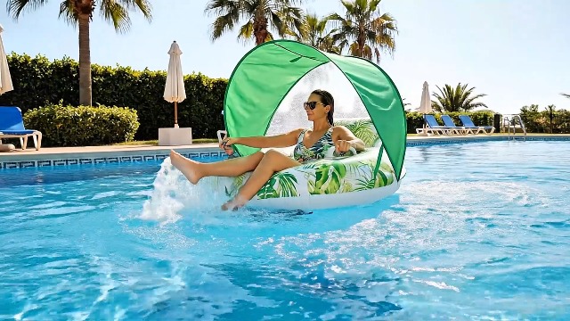Amazon.com: Motorized Pool Float with Canopy for Adults, Electric